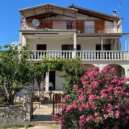 Sunsetgardenbeach Apartment *